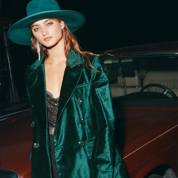 Free People Ashby Double Breasted Velvet Blazer Large Rare Blogger Mob Wife